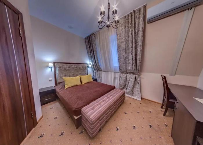 Elbrus Hotel