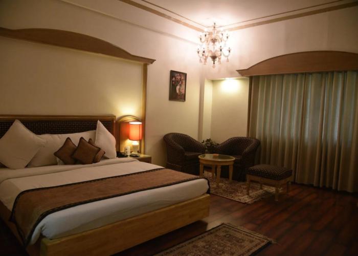 Hotel Kamal Palace