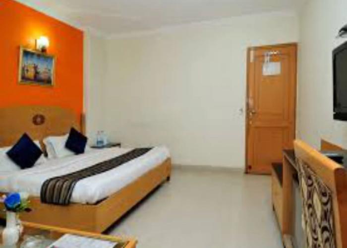 Hotel Maharaja Residency