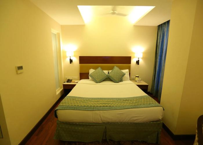 Hotel President New Court