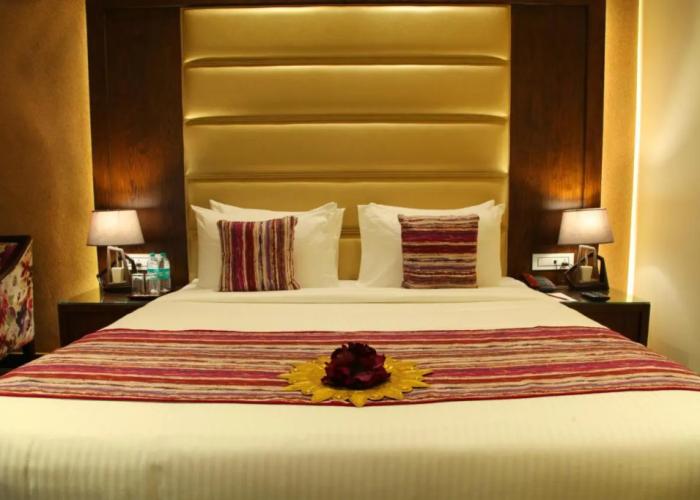 WJ Grand Hotel