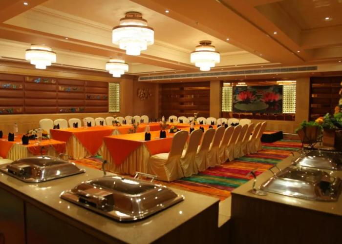 WJ Grand Hotel