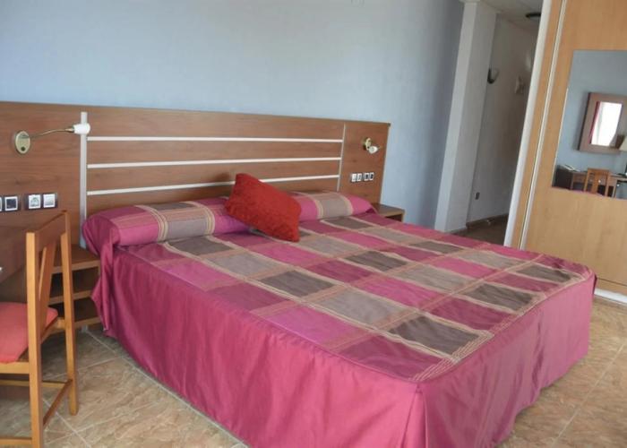 Hotel La Familia Gallo Rojo