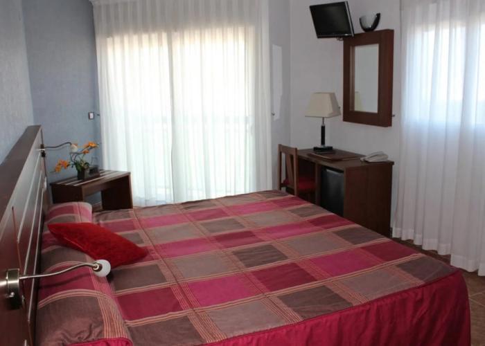 Hotel La Familia Gallo Rojo