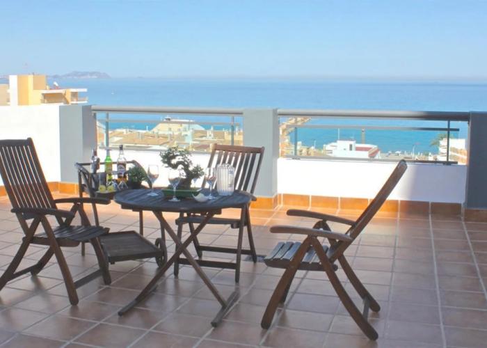 Hotel La Familia Gallo Rojo
