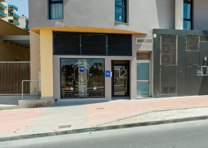 Hostal 12 El Campello