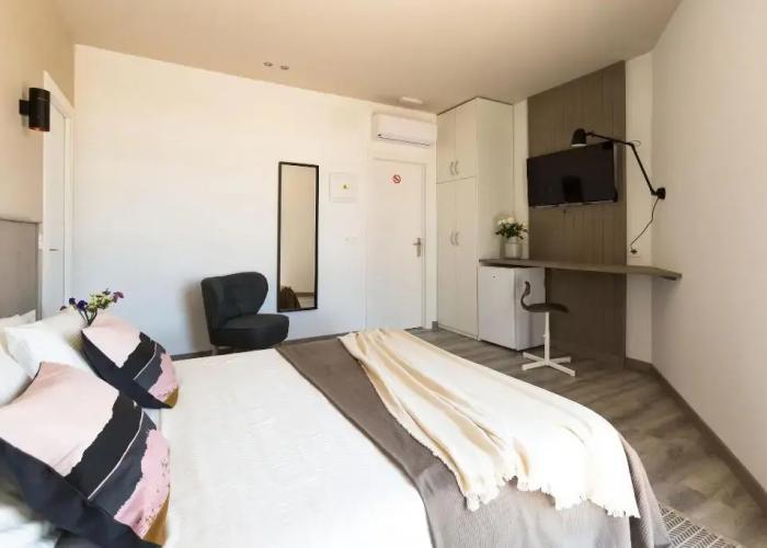 Hostal 12 El Campello