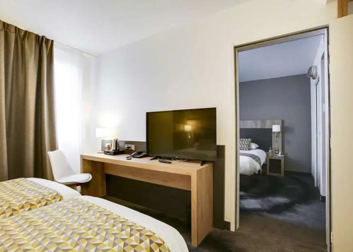 Brit Hotel Confort Loches
