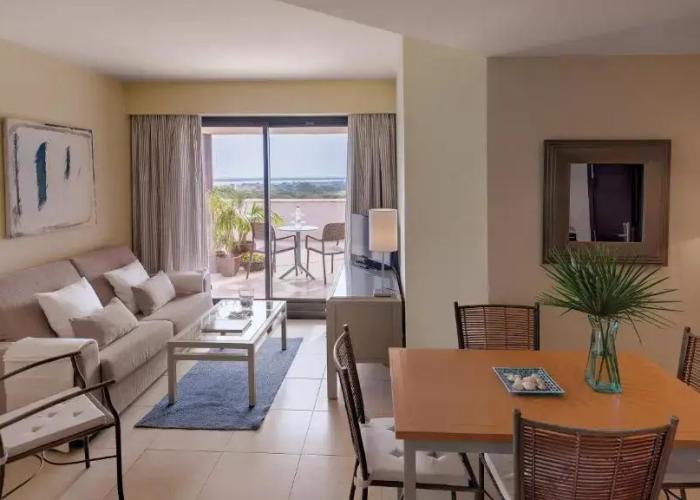 Precise Resort El Rompido - The Club