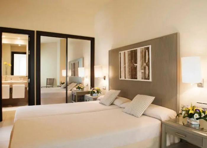 Precise Resort El Rompido - The Club
