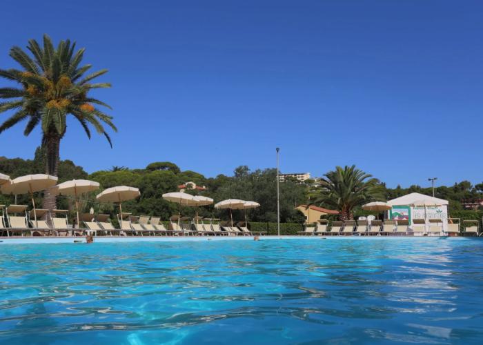 Le Acacie Hotel & Residence
