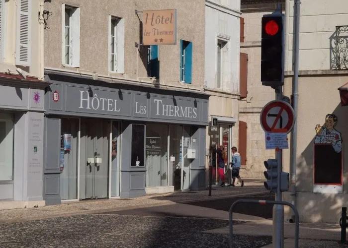 Hôtel les Thermes