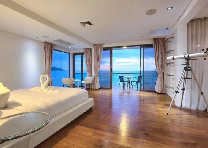 Villas_and_Bungalows Villa U
