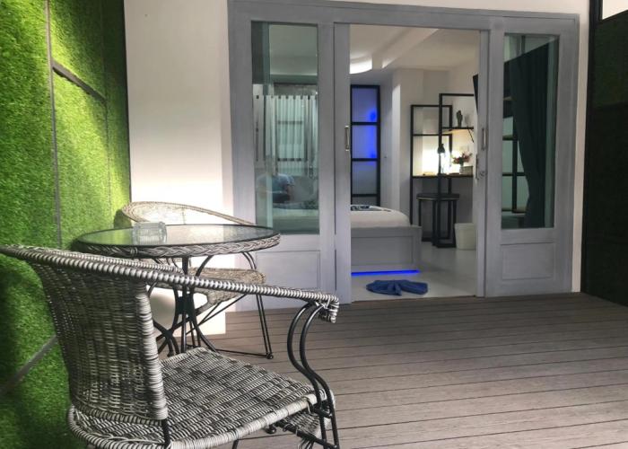 Colorize Boutique Hotel