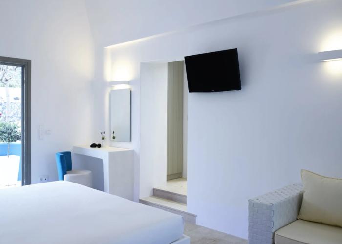 Aurora Luxury Suites
