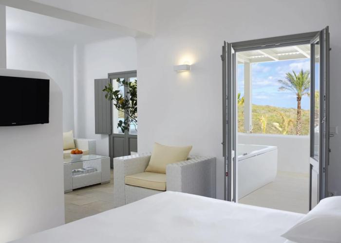 Aurora Luxury Suites