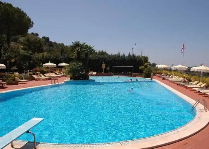 Residence Costa Di Kair Ed Din