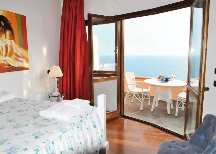 Romantic Cove Sea View Villa 7 km far From Sperlonga