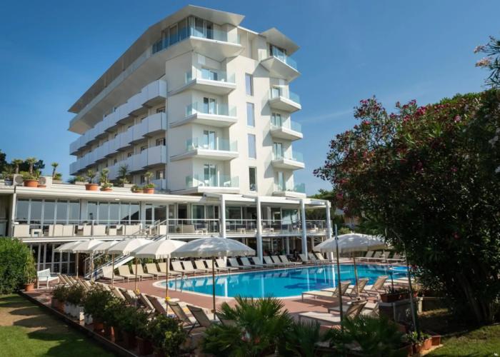 Hotel Garden Sea