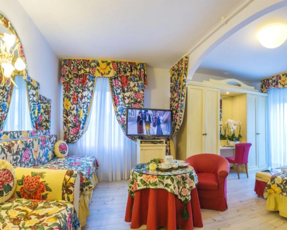 фото Hotel Panoramic