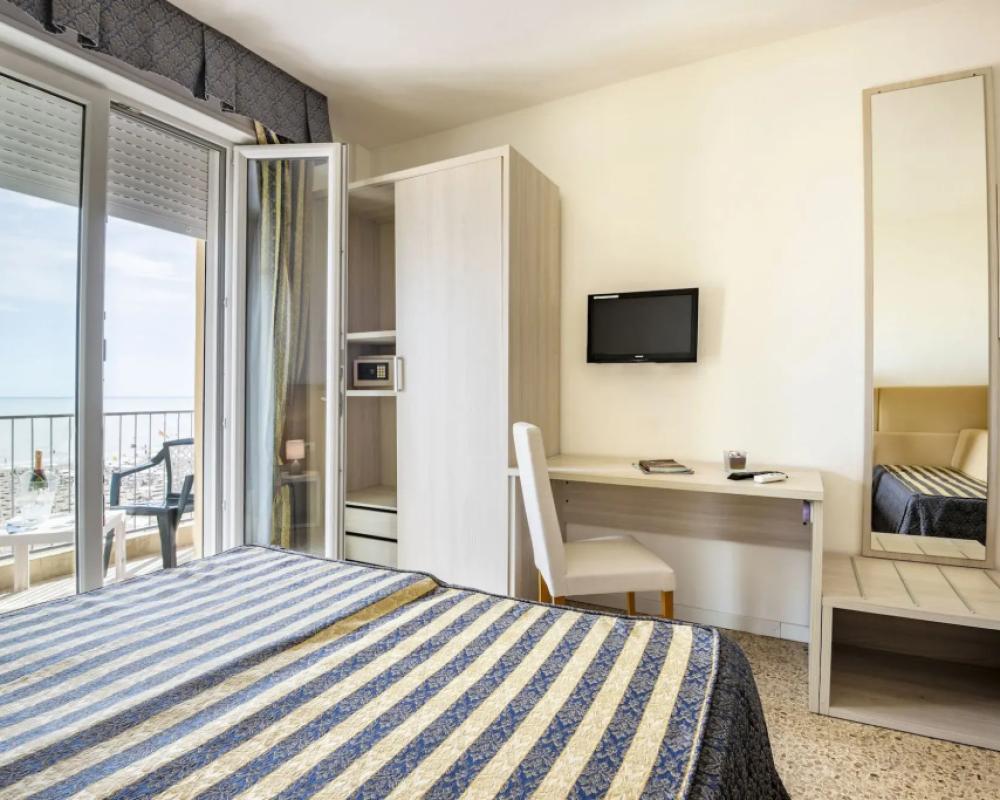 фото Hotel Columbus