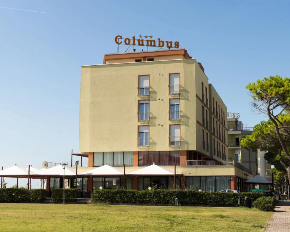 фото Hotel Columbus
