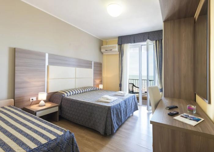 Hotel Columbus