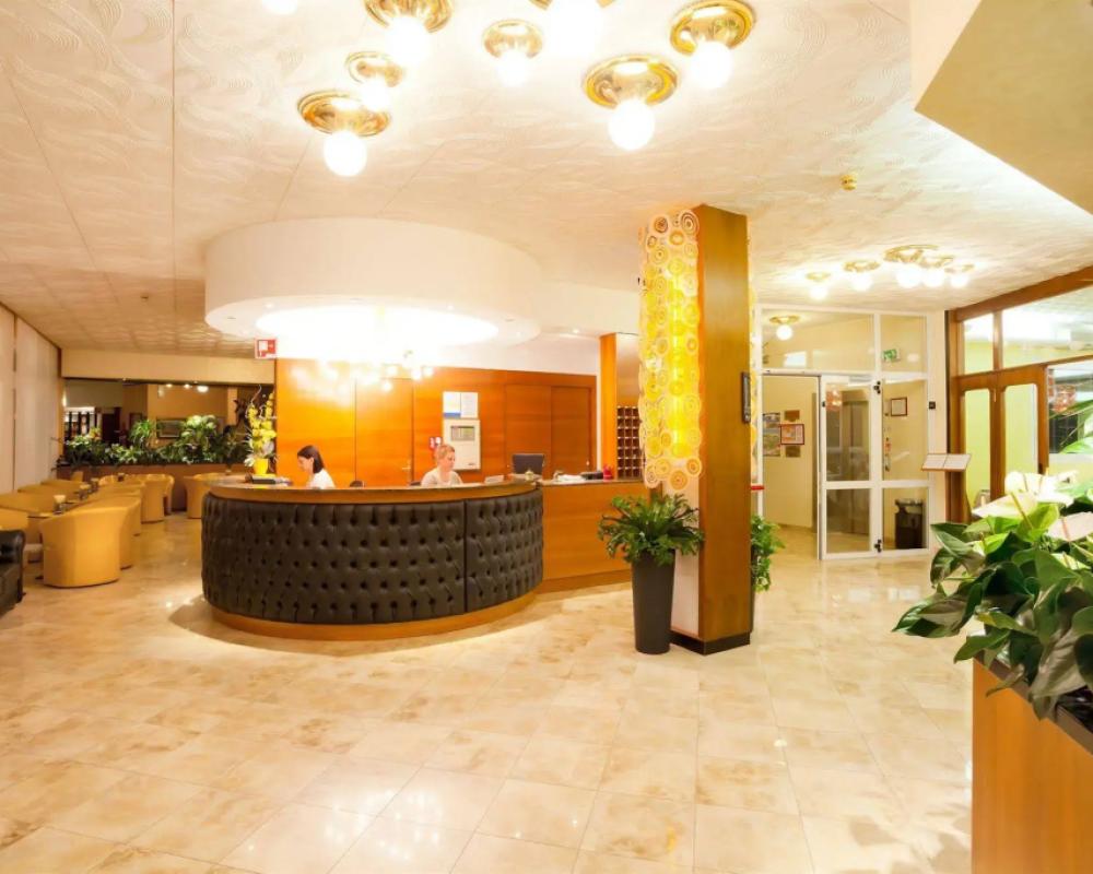 фото Hotel Universal