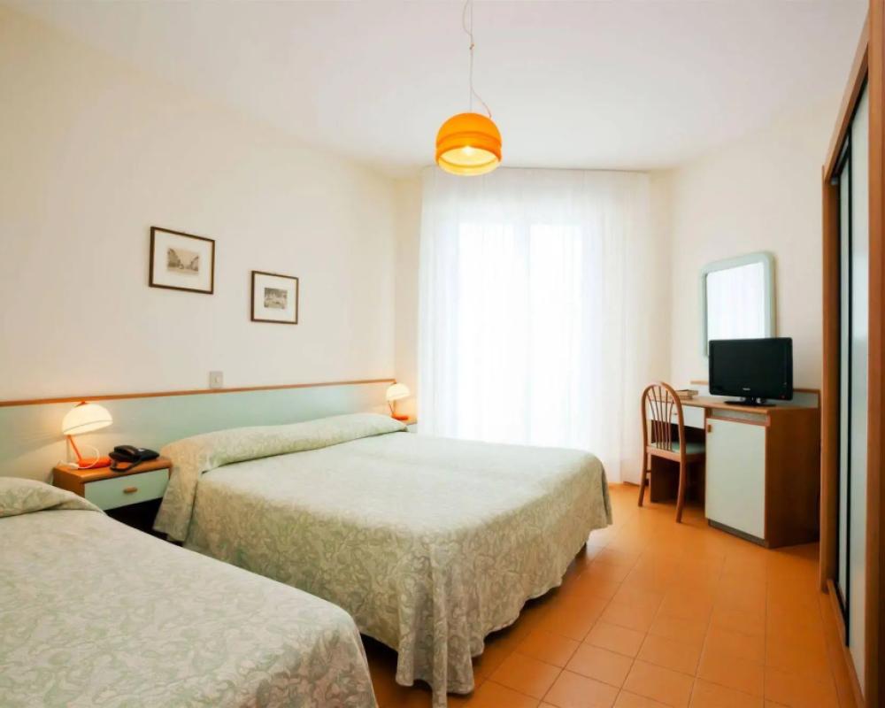 фото Hotel Universal