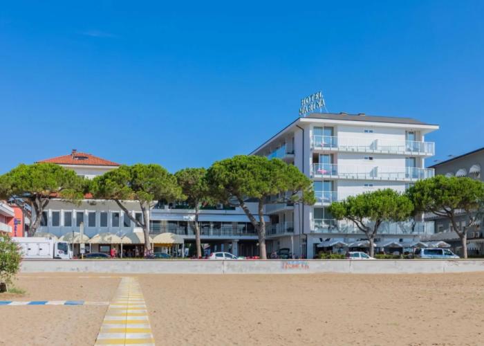 Marina Palace Hotel
