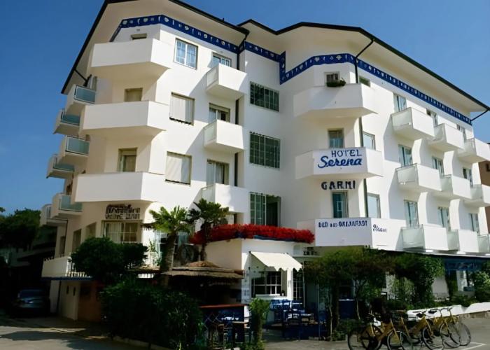 Hotel Serena