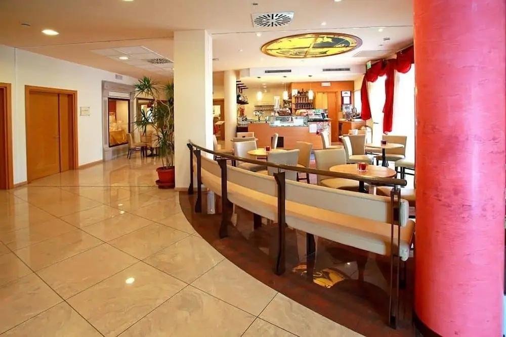 фото Hotel Olympus