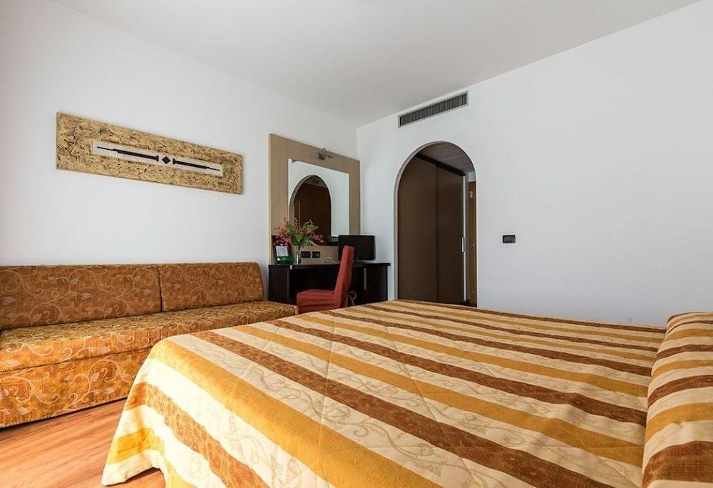 фото Hotel Olympus