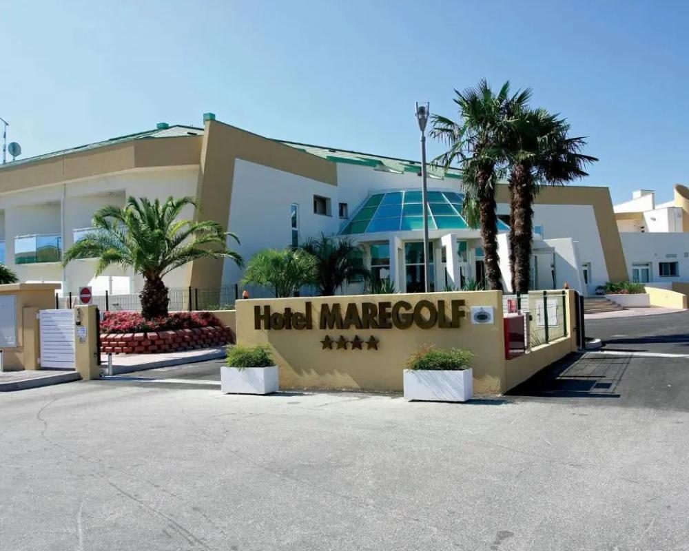 фото Hotel Maregolf