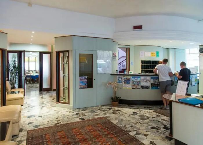 Hotel Touring