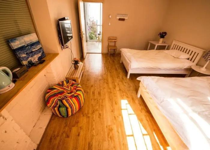 Dali Times Hostel