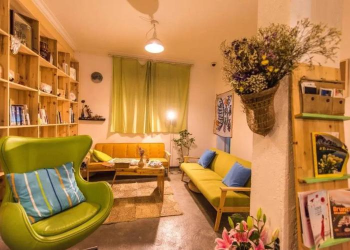 Meet Inn Dali