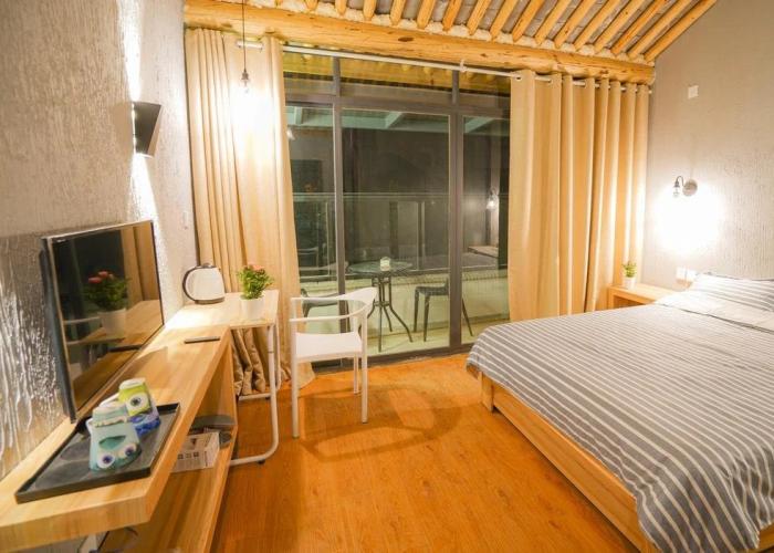 Monster B&B