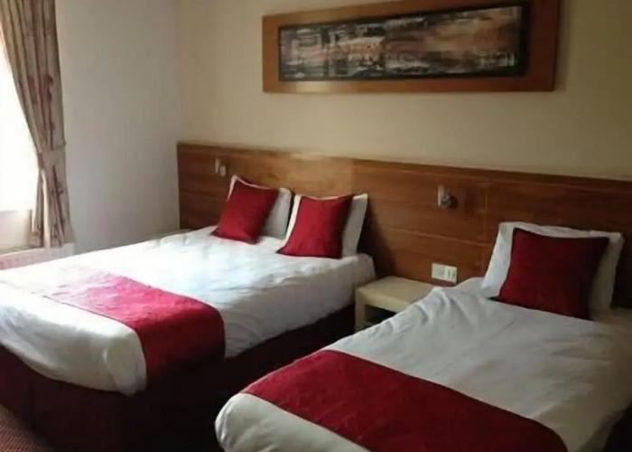Ashbourne House Hotel