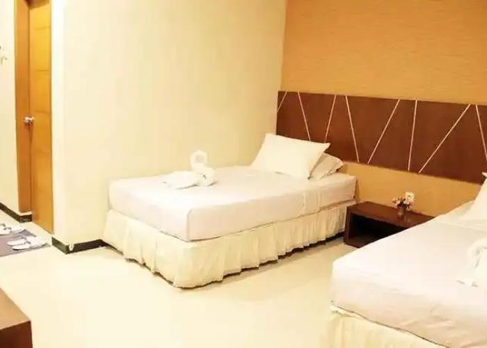 Hotel Wisata Baru