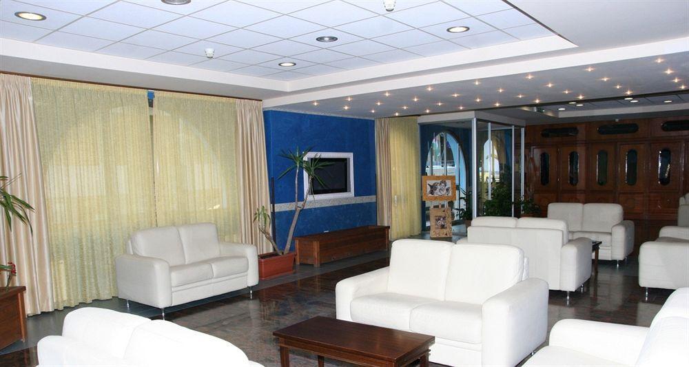 Club Il Gattopardo Sea Palace