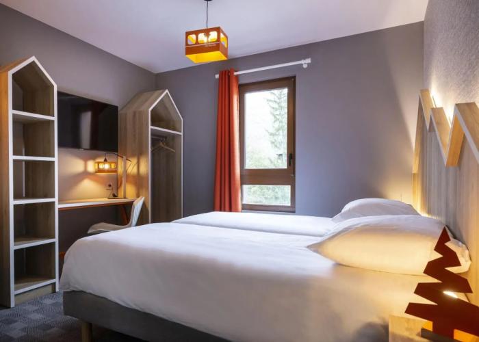 Hotel Base Camp Lodge - Bourg Saint Maurice