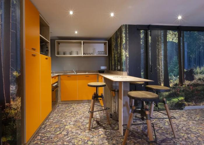 Hotel Base Camp Lodge