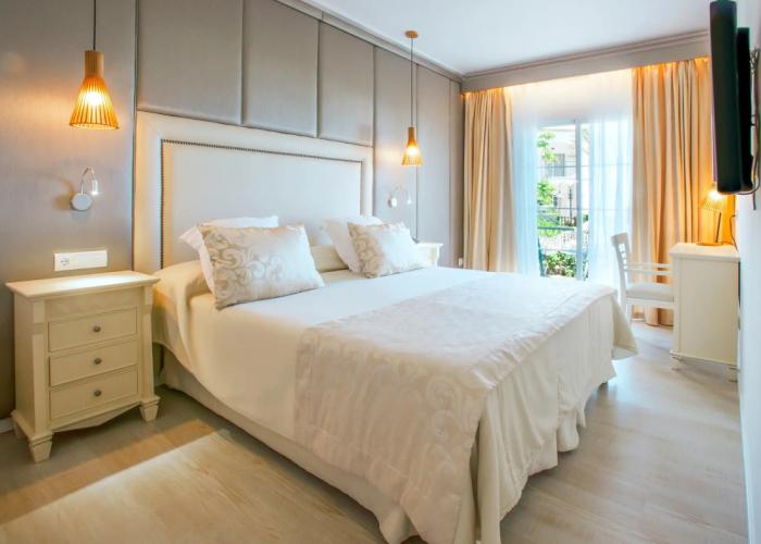 VIVA Cala Mesquida Resort & Spa