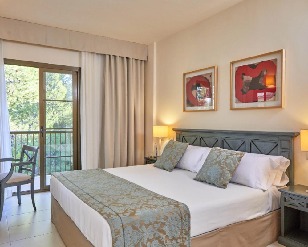 фото Zafiro Cala Mesquida Hotel