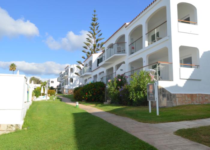Apartamentos Seth Mestral y Llebeig