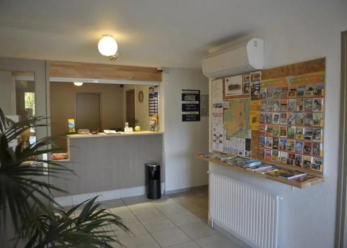Brit Hotel Essentiel Millau