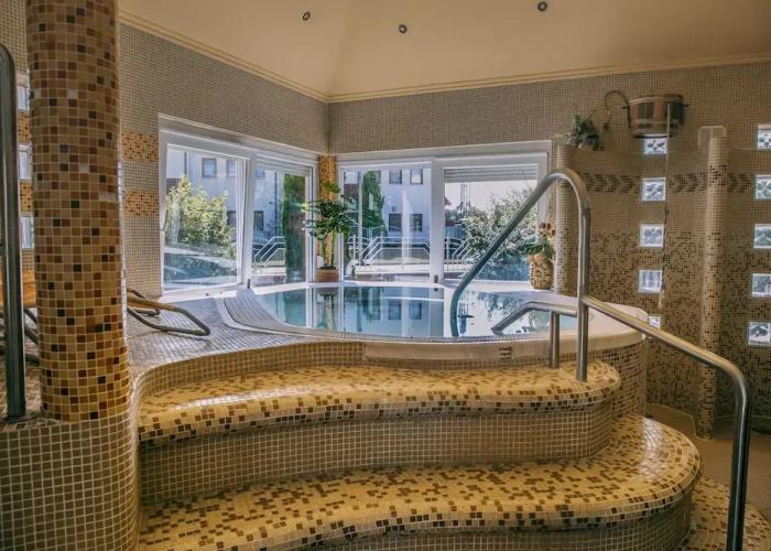 Aqua Therm Hotel