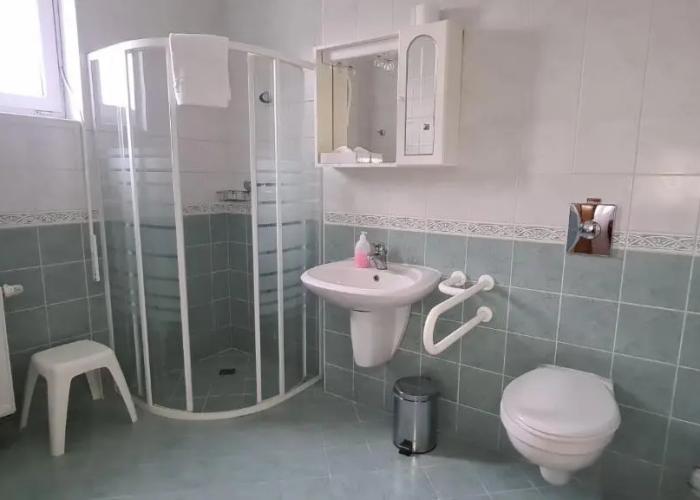 Aqua Therm Hotel