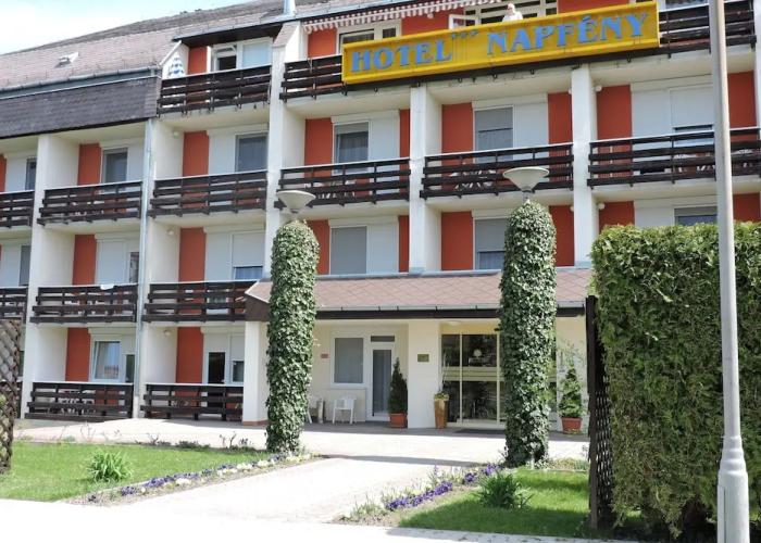 Hotel Napfény